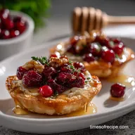 Easy Cranberry Brie Tartlets with Hot Honey: Ultimate Party Snack