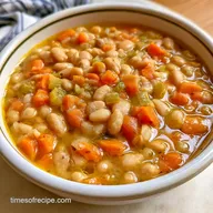 Mediterranean White Bean Soup: One-Pot
